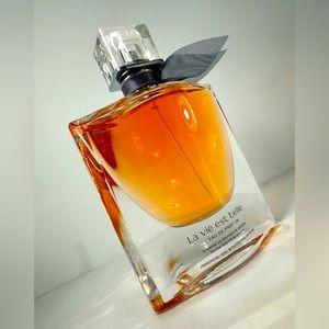 La Vie Est Belle, 2.5